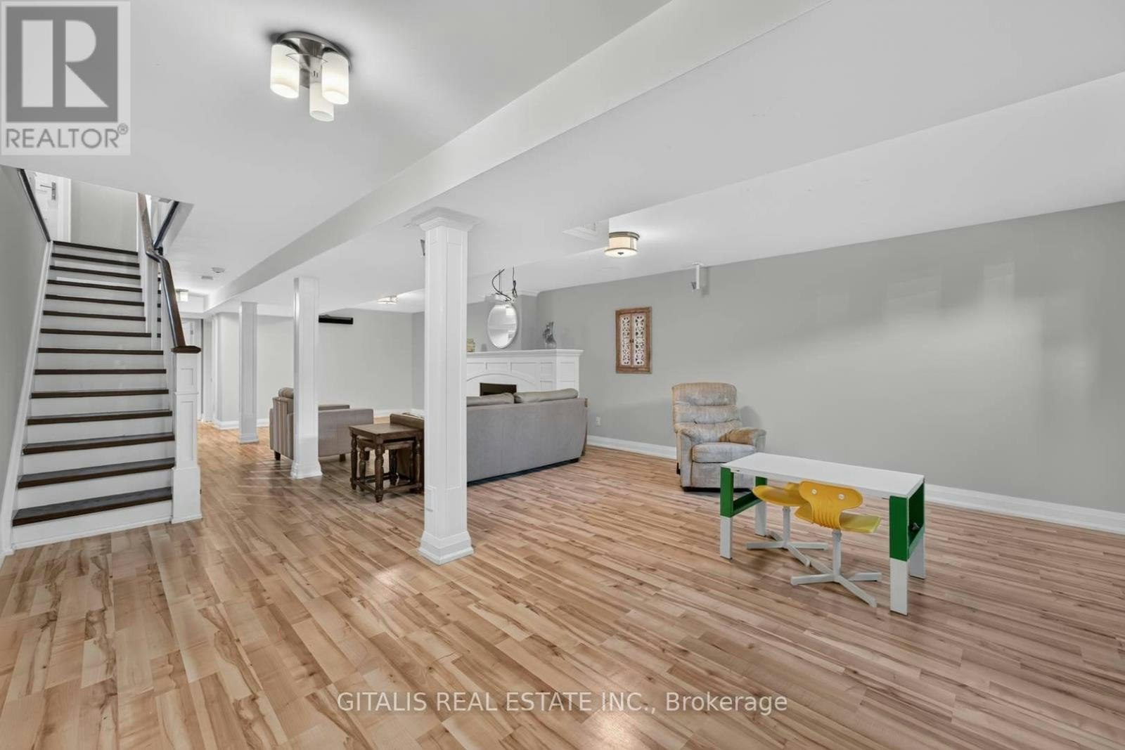 3 Donnybrook Lane, Toronto, ON, M9A 2V2 - 33
