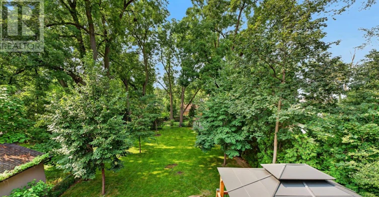 3 Donnybrook Lane, Toronto, ON, M9A 2V2 - 29