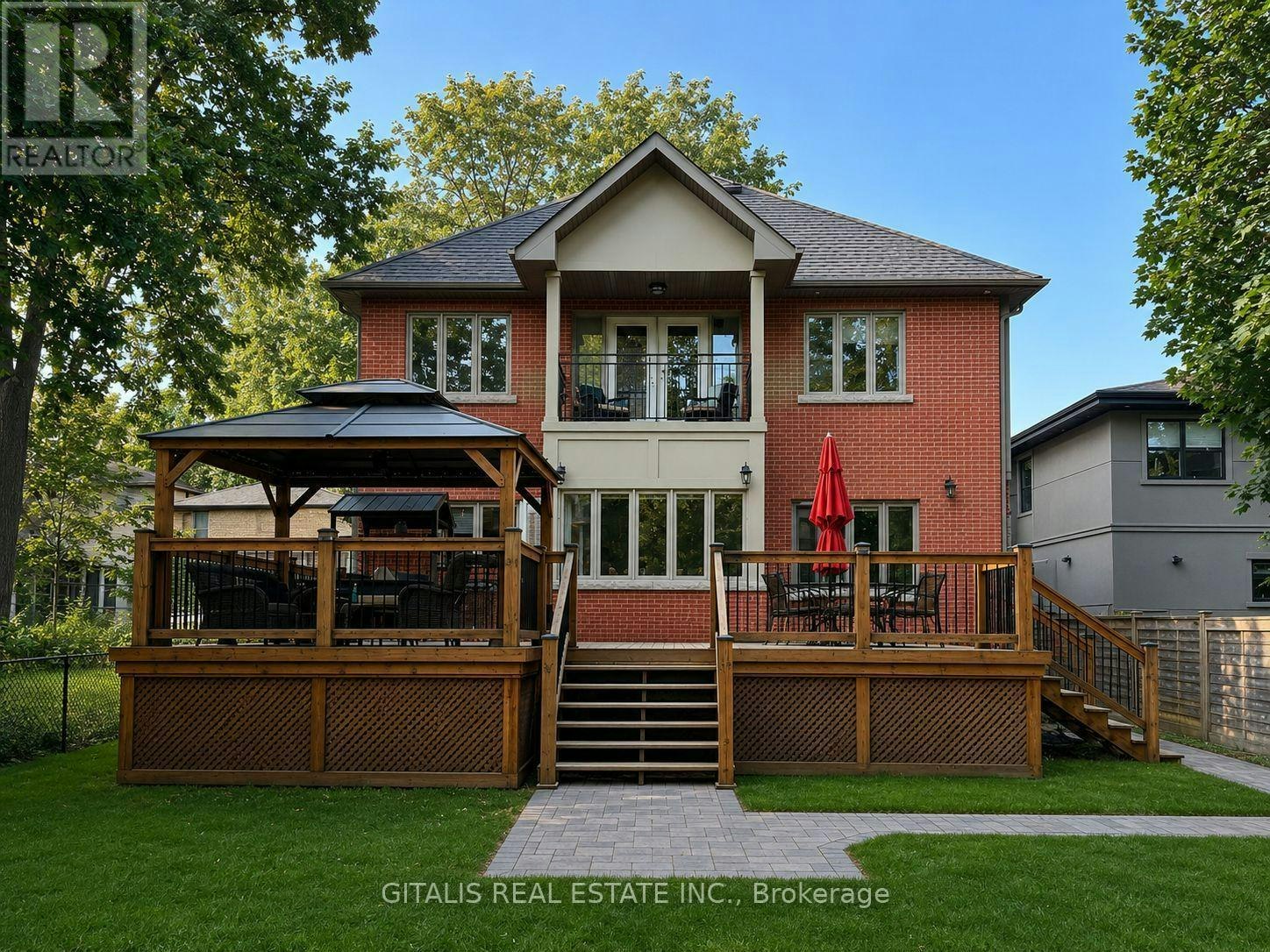 3 Donnybrook Lane, Toronto, ON, M9A 2V2 - 2