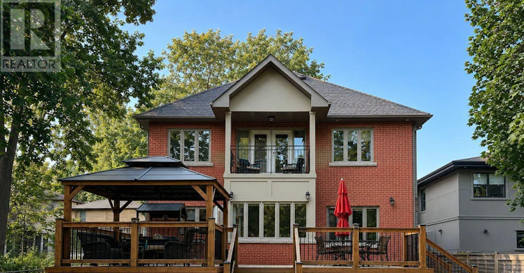 3 Donnybrook Lane, Toronto, ON, M9A 2V2 - 2