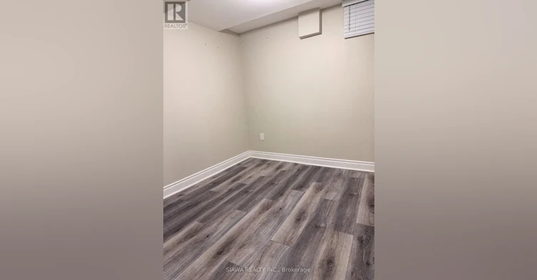 5703 Whitehorn Avenue, Mississauga, ON, L5V 2A9 - 6