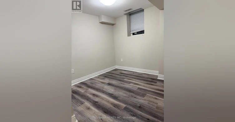 5703 Whitehorn Avenue, Mississauga, ON, L5V 2A9 - 5
