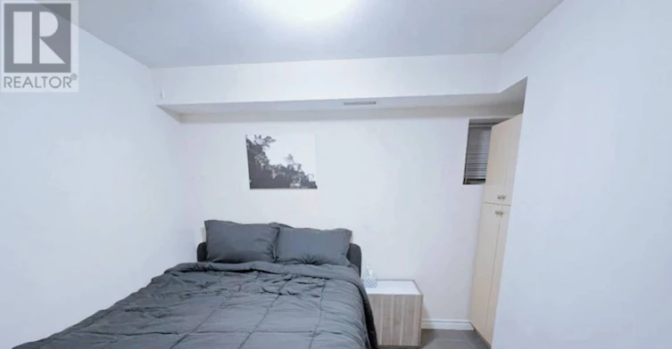 629 Bathurst Street, Toronto, ON, M5S 2R2 - 4