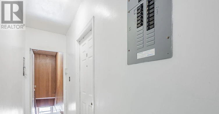 2438 Danforth Avenue, Toronto, ON, M4C 1K9 - 2