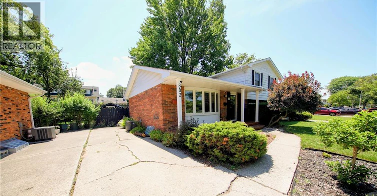 883 Assiniboine Crescent, Sarnia, ON, N7T 7N7 - 3
