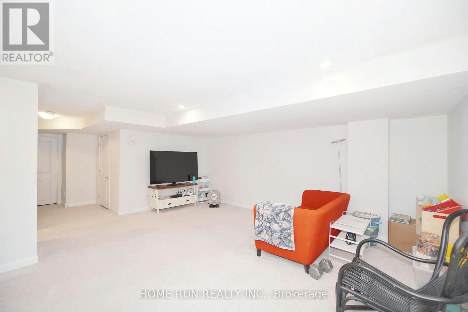 63 Natare Place, Ottawa, ON, K2T 0P3 - 24