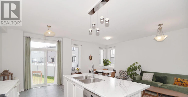 63 Natare Place, Ottawa, ON, K2T 0P3 - 12