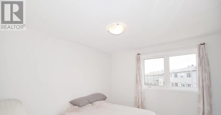 63 Natare Place, Ottawa, ON, K2T 0P3 - 18