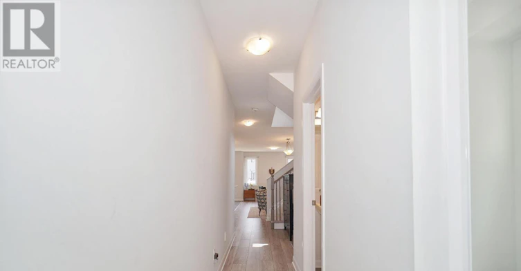 63 Natare Place, Ottawa, ON, K2T 0P3 - 3