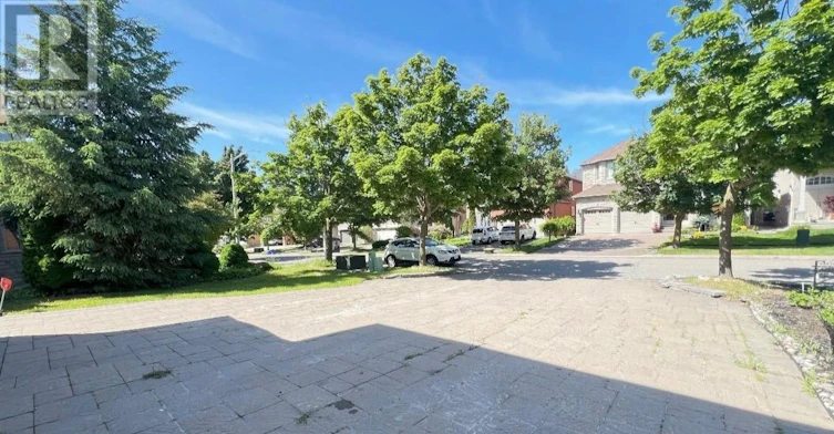 BSMT-44 Alpine Crescent, Richmond Hill, ON, L4S 1W4 - 2