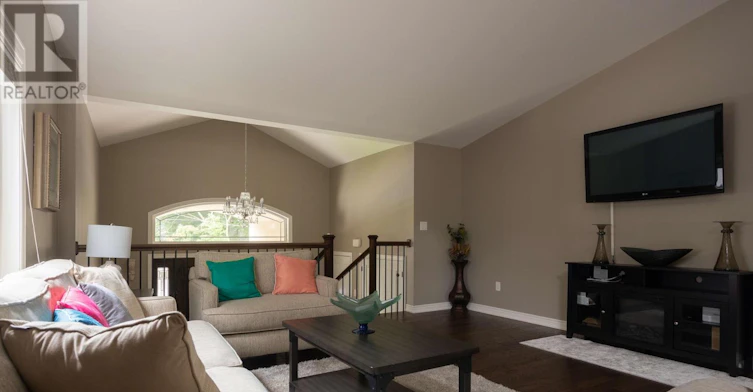 6737 Culp Street, Niagara Falls, ON, L2G 2C5 - 4