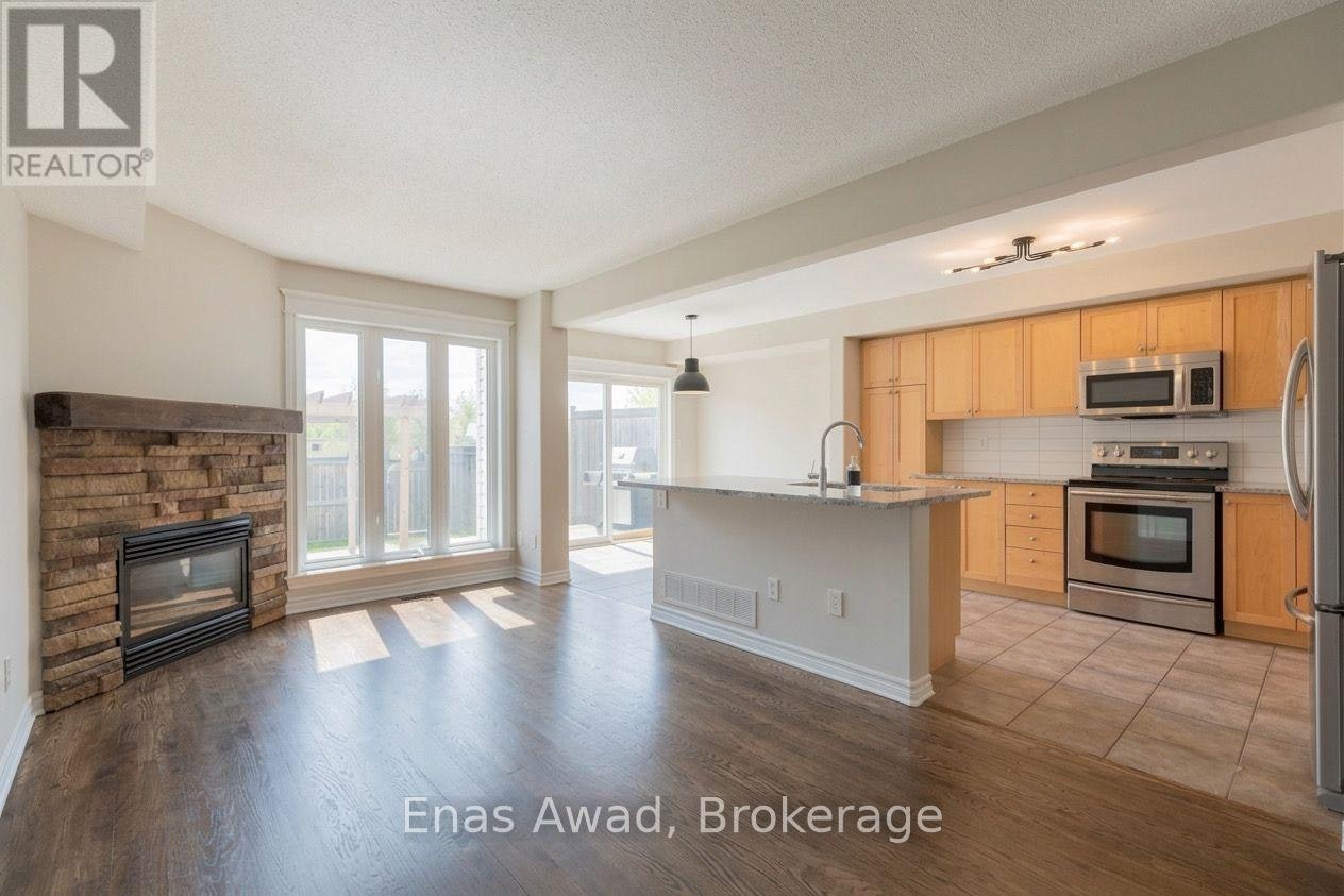 122 Talltree Crescent, Ottawa, ON, K2S 0B1 - 4