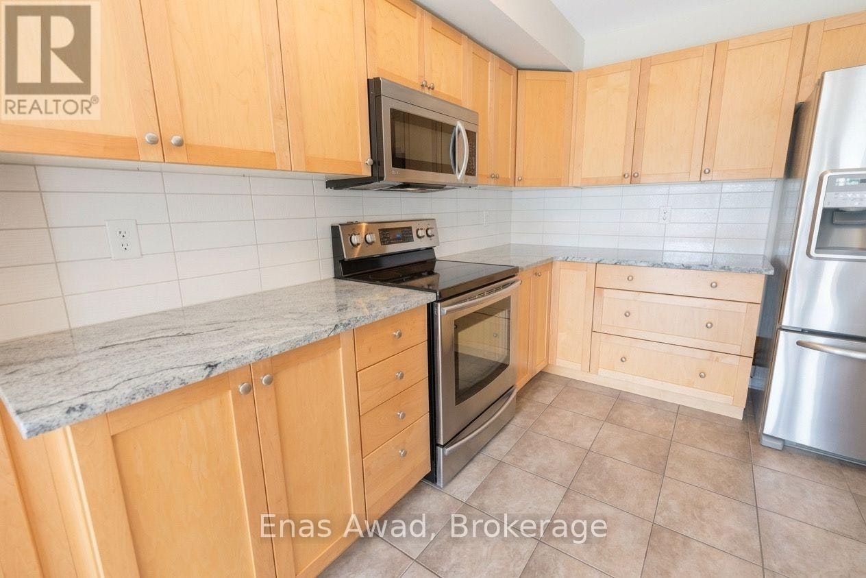 122 Talltree Crescent, Ottawa, ON, K2S 0B1 - 12
