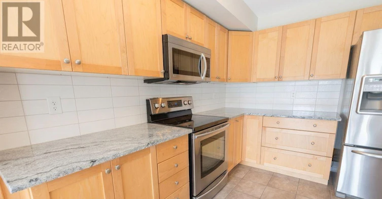 122 Talltree Crescent, Ottawa, ON, K2S 0B1 - 12