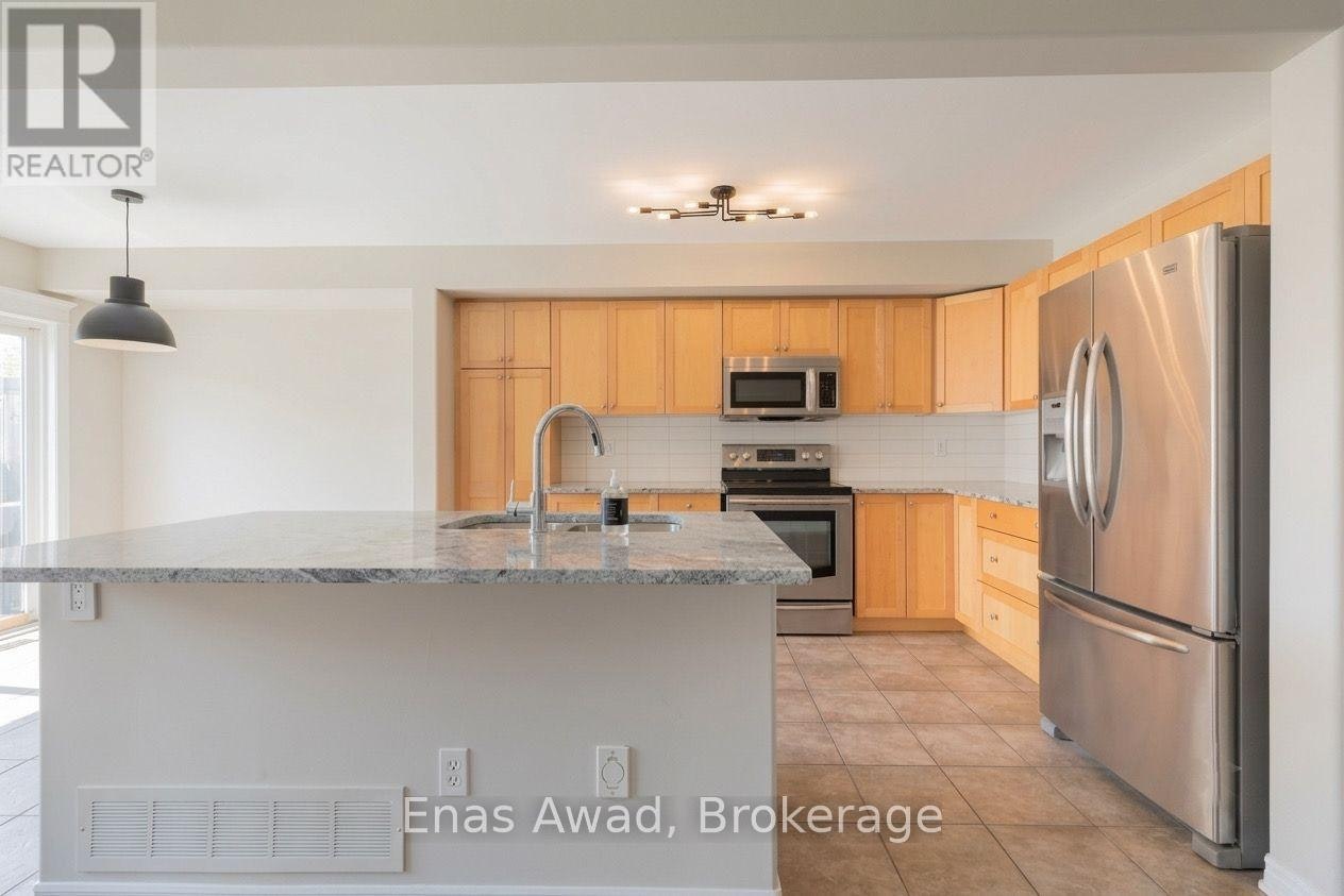 122 Talltree Crescent, Ottawa, ON, K2S 0B1 - 11