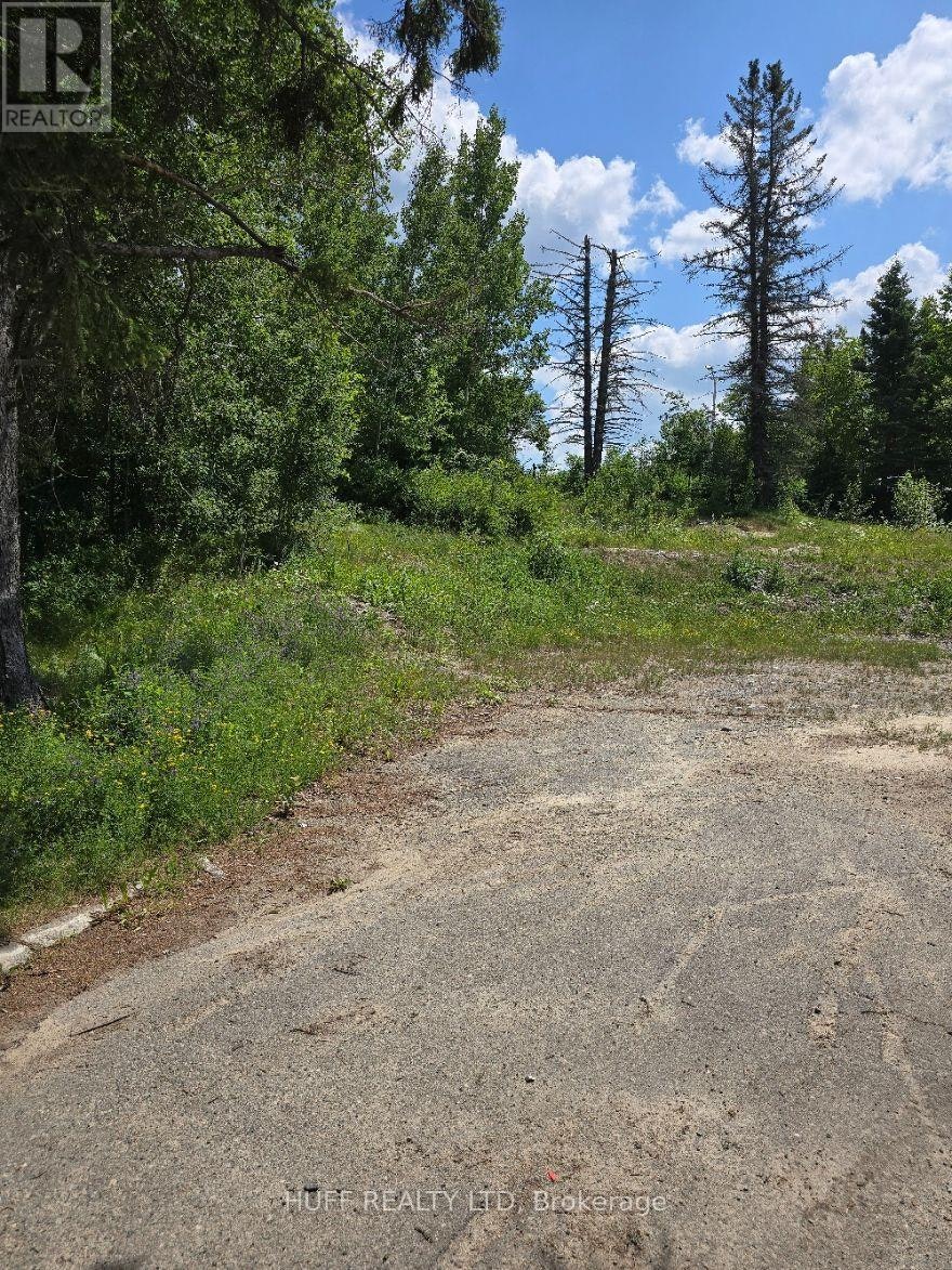 107 Government Road W, Kirkland Lake, ON, P2N 2E8