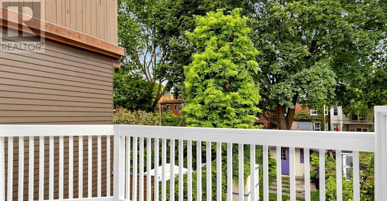 24 Cavell Avenue, Toronto, ON, M4K 1L6 - 15