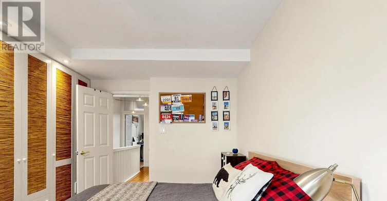 24 Cavell Avenue, Toronto, ON, M4K 1L6 - 14