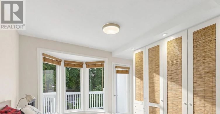 24 Cavell Avenue, Toronto, ON, M4K 1L6 - 13