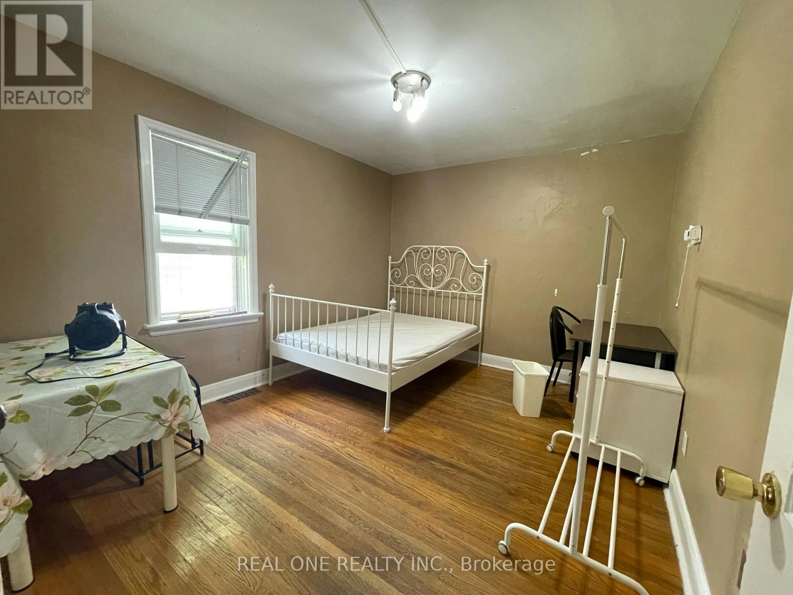 35 Bowman (B Street, Hamilton, ON, L8S 2T4 - 12