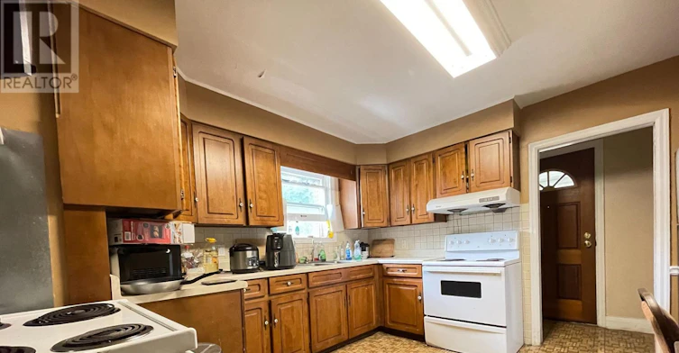 35 Bowman (B Street, Hamilton, ON, L8S 2T4 - 9