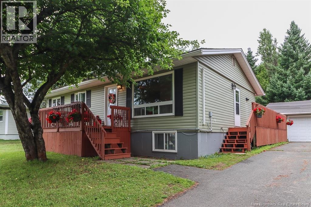 3 Fairmont Drive, Hampton, NB, E5N 7E4