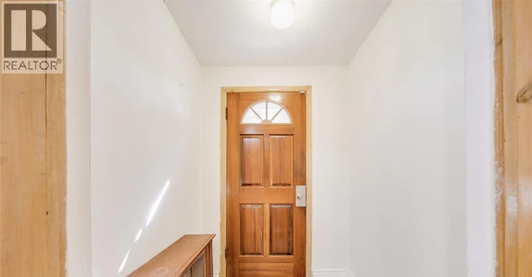 UPPER-1715 Alexis Road, Windsor, ON, N8Y 4P3 - 10