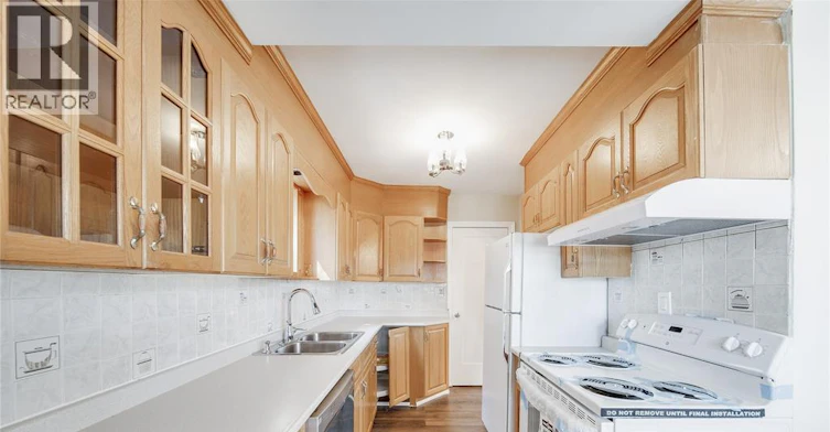 UPPER-1715 Alexis Road, Windsor, ON, N8Y 4P3 - 17