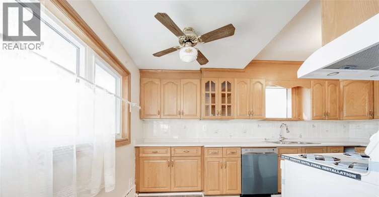 UPPER-1715 Alexis Road, Windsor, ON, N8Y 4P3 - 15