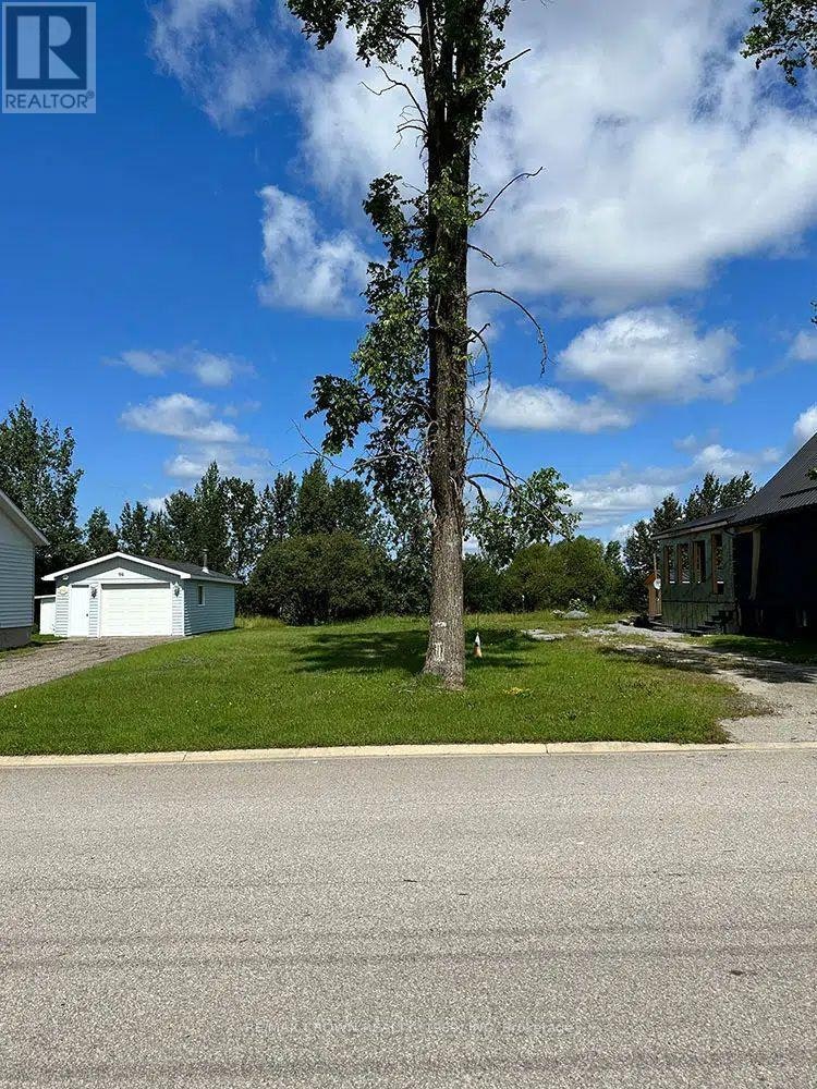 100 Hollywood Avenue, Smooth Rock Falls, ON, P0L 2B0
