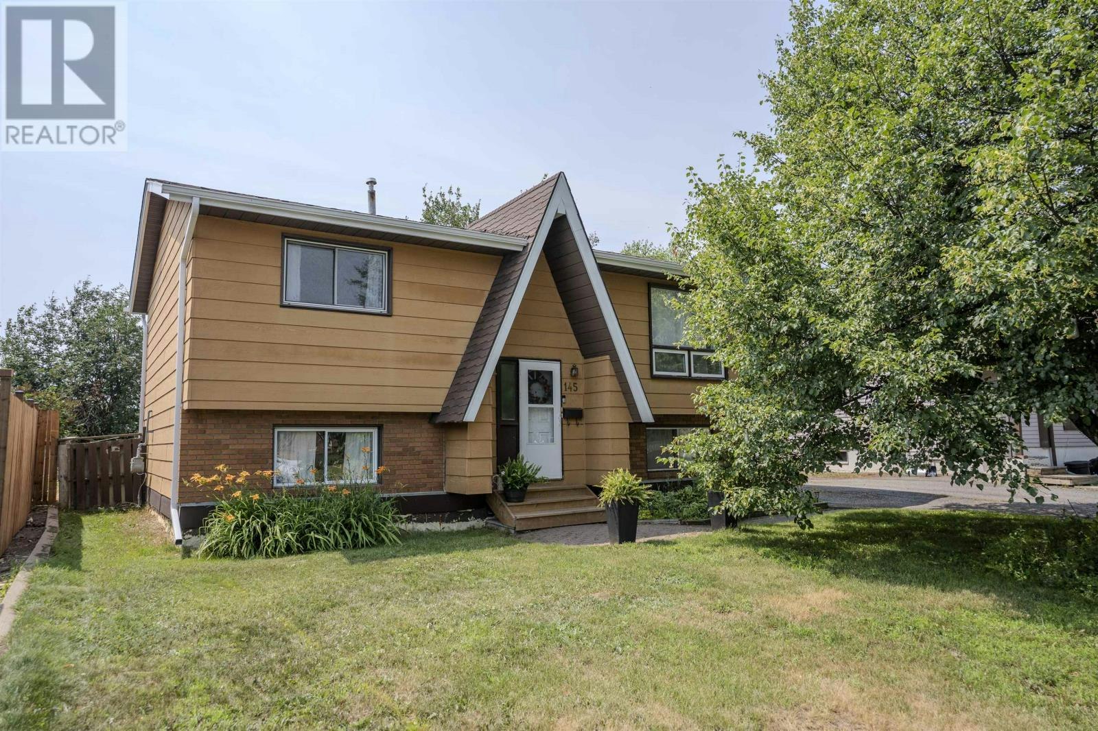 145 Conestoga Street, Thunder Bay, ON, P7C 5S9