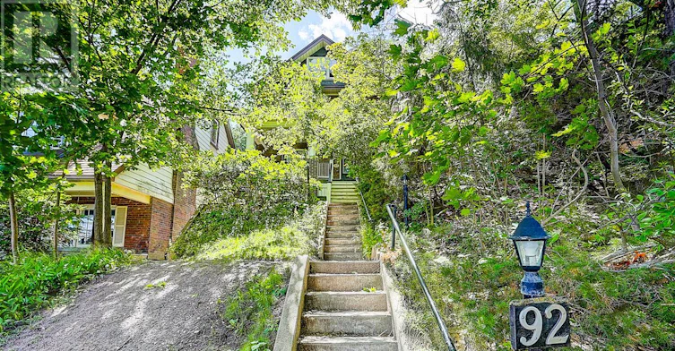 UPPER-92 Neville Park Boulevard, Toronto, ON, M4E 3P8 - 3