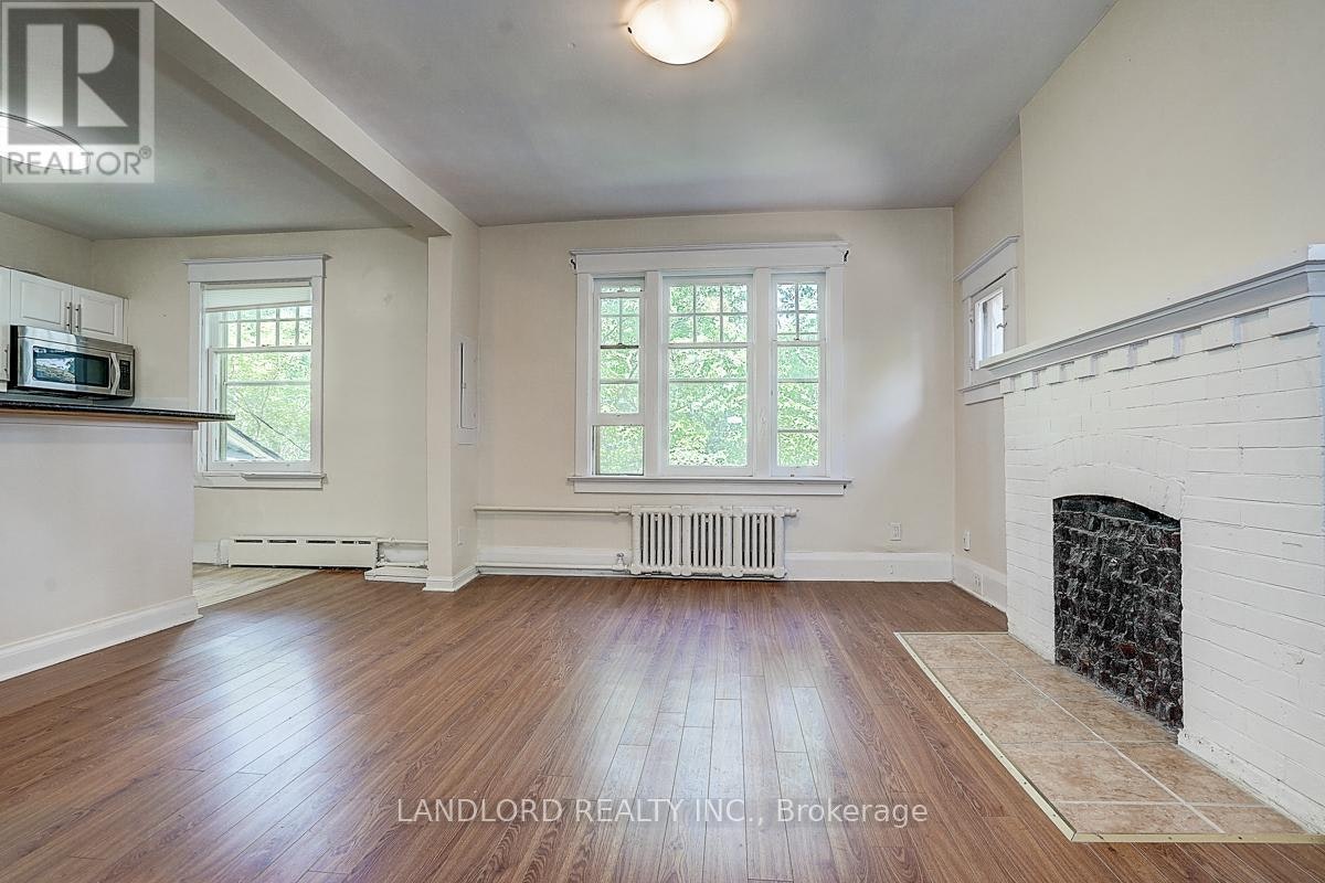 UPPER-92 Neville Park Boulevard, Toronto, ON, M4E 3P8 - 10