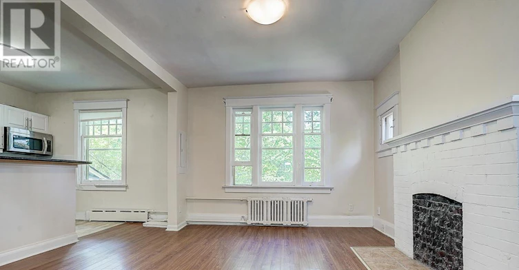 UPPER-92 Neville Park Boulevard, Toronto, ON, M4E 3P8 - 10
