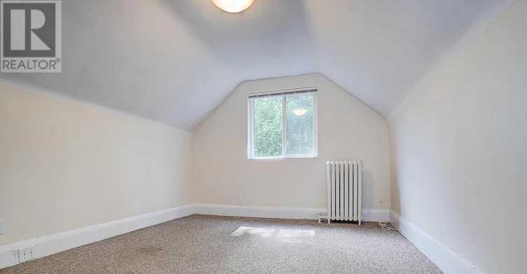 UPPER-92 Neville Park Boulevard, Toronto, ON, M4E 3P8 - 28