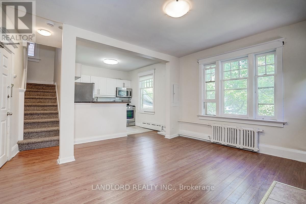 UPPER-92 Neville Park Boulevard, Toronto, ON, M4E 3P8 - 13