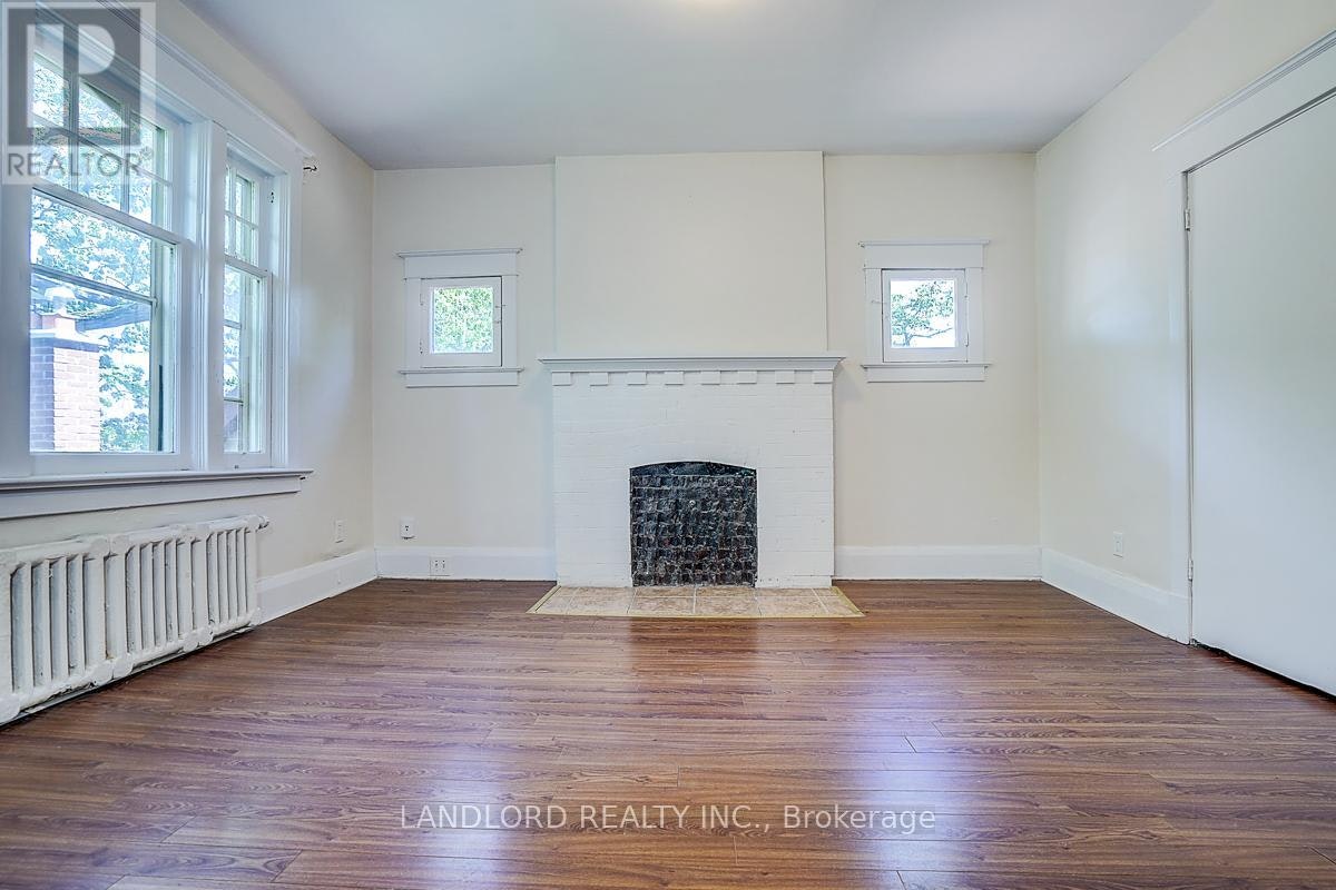 UPPER-92 Neville Park Boulevard, Toronto, ON, M4E 3P8 - 8