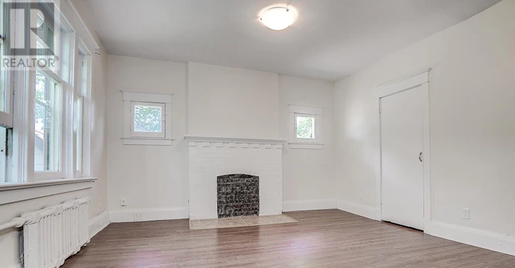 UPPER-92 Neville Park Boulevard, Toronto, ON, M4E 3P8 - 9