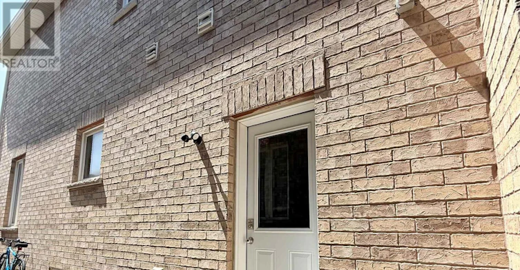 BSMT-849 William Lee Avenue, Oshawa, ON, L1K 0W2 - 2