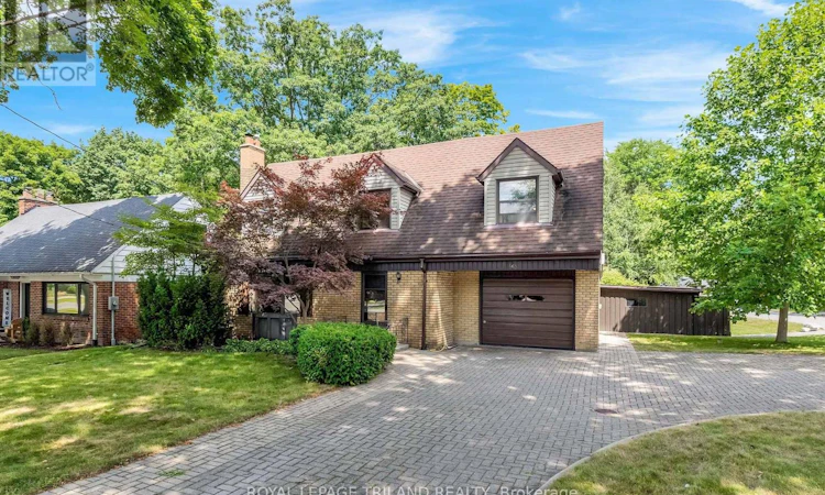 463 Riverside Drive
