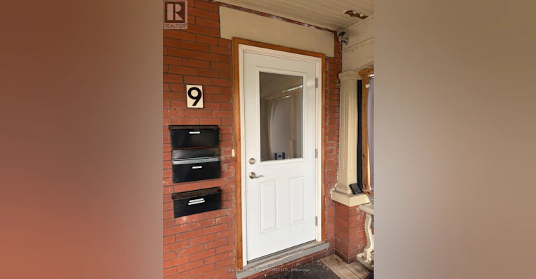 9 Beaconsfield Avenue, London, ON, N6C 1B4