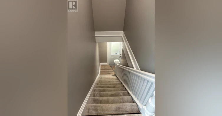 9 Beaconsfield Avenue, London, ON, N6C 1B4 - 2