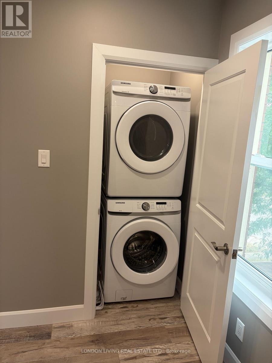 9 Beaconsfield Avenue, London, ON, N6C 1B4 - 8