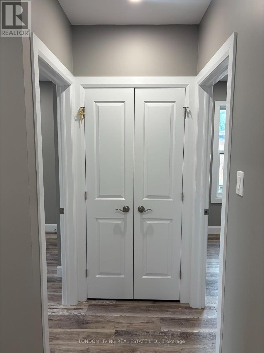 9 Beaconsfield Avenue, London, ON, N6C 1B4 - 7