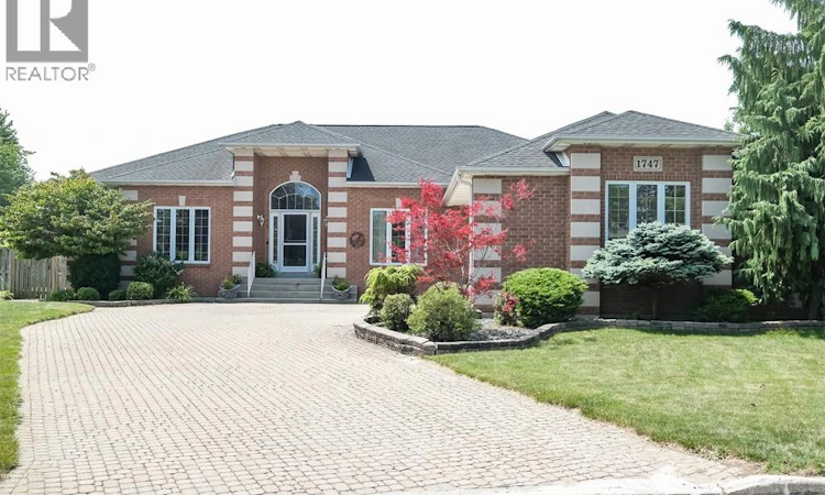 1747 Chornoby Crescent