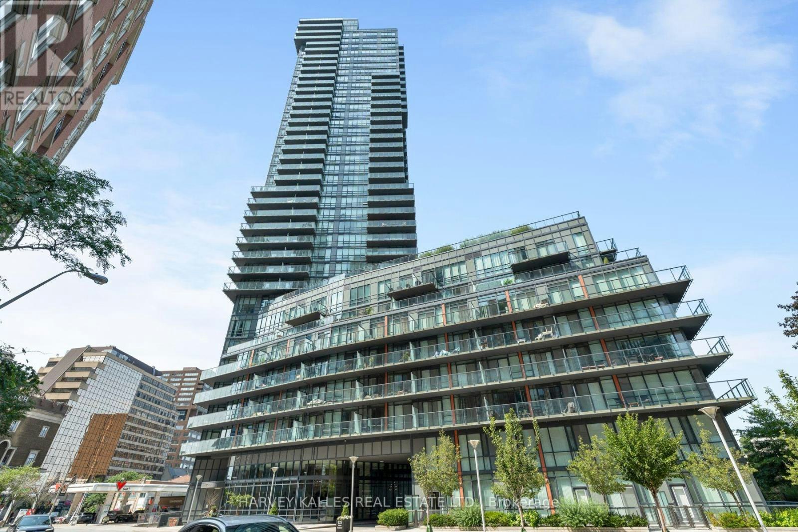 1609-825 Church Street, Toronto, ON, M4W 3Z4