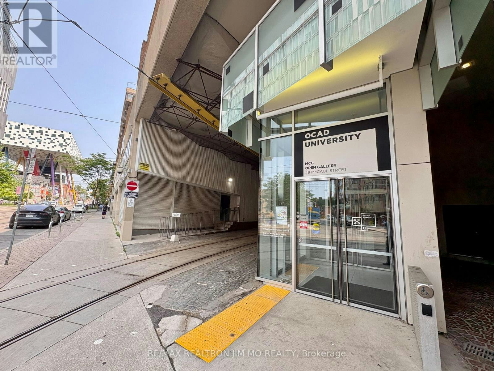 1212-50 Mccaul Street, Toronto, ON, M5T 1V9 - 26
