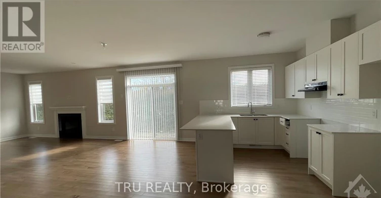 744 Eminence Street, Manotick, ON, K2J 6X2 - 2