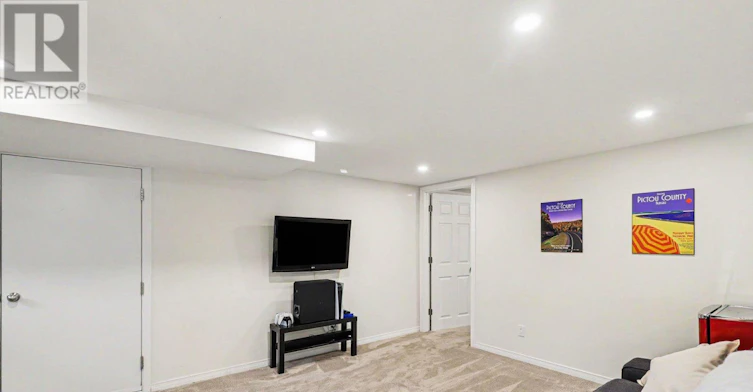 805 Smyth Road, Ottawa, ON, K1G 1P2 - 24