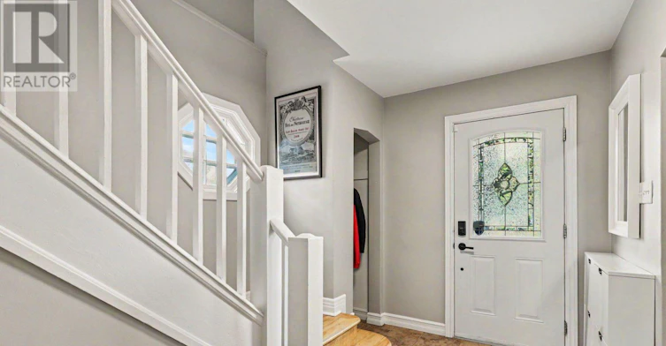 805 Smyth Road, Ottawa, ON, K1G 1P2 - 5